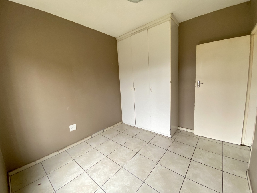 2 Bedroom Property for Sale in Lower Bo-dorp North West